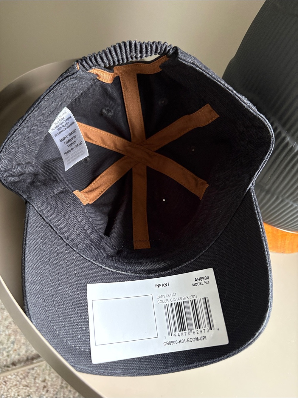 Carhartt Black Cap - Picture 4 of 5